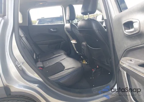 2018 Jeep Compass Latitude 4X4 from USA, damaged, VIN 3C4NJDBB2JT114224